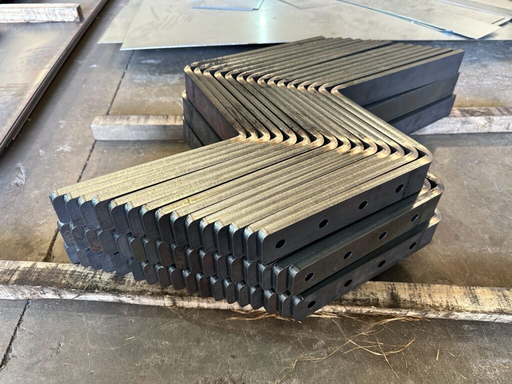 hsm sac metal siyah sac bükümlü toptan